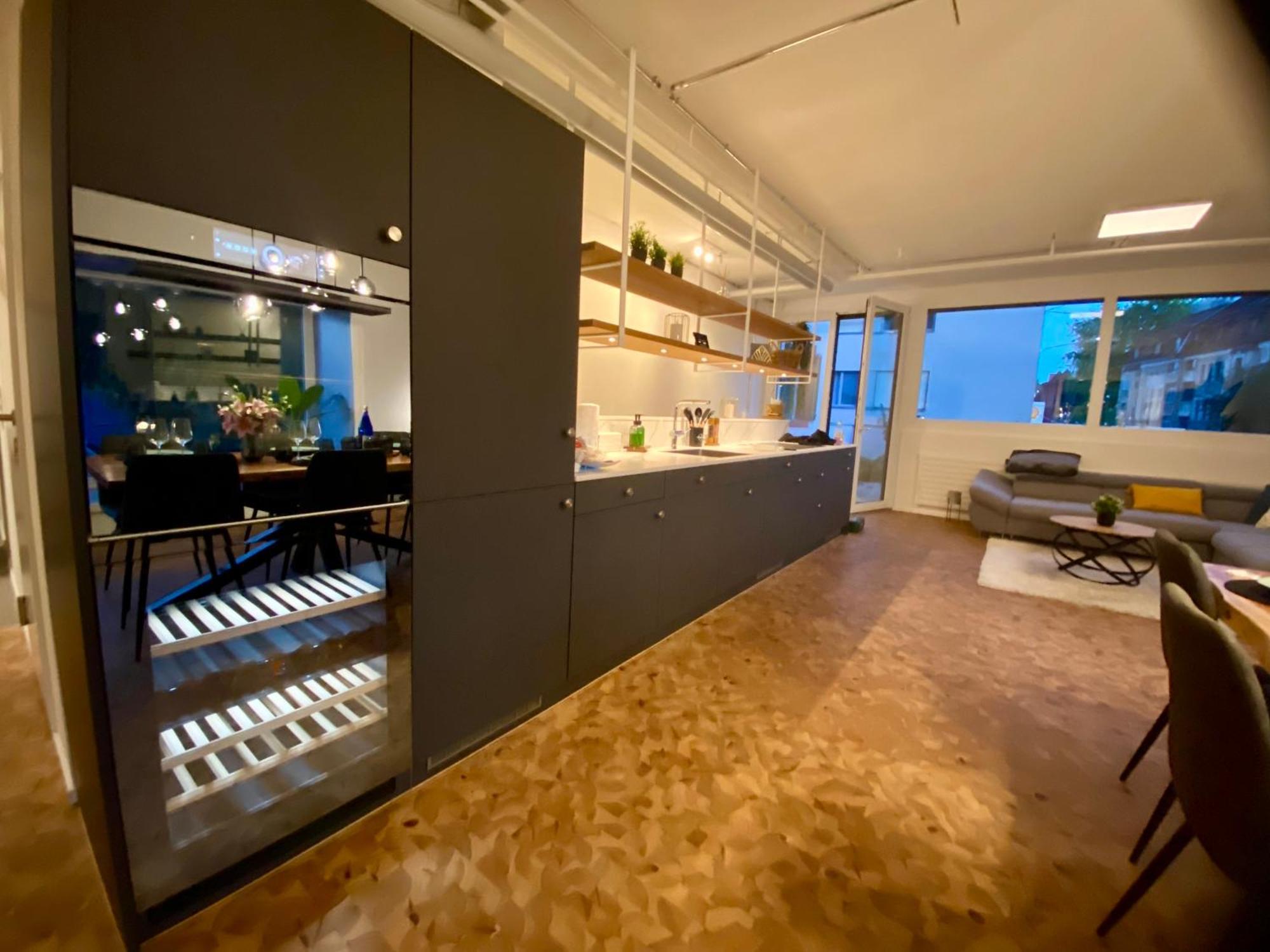 120m2 Modern 3-bedroom Loft In अपार्टमेंट Zurich